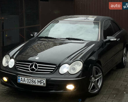 Черный Мерседес ЦЛК-Класс, объемом двигателя 2.7 л и пробегом 300 тыс. км за 6200 $, фото 1 на Automoto.ua
