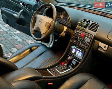 Червоний Мерседес ЦЛК-Клас, об'ємом двигуна 3.2 л та пробігом 216 тис. км за 5500 $, фото 19 на Automoto.ua