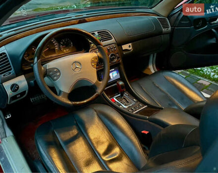 Червоний Мерседес ЦЛК-Клас, об'ємом двигуна 3.2 л та пробігом 216 тис. км за 5500 $, фото 29 на Automoto.ua