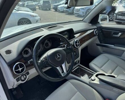 Мерседес ЦЛК-Клас, об'ємом двигуна 3.5 л та пробігом 250 тис. км за 13990 $, фото 12 на Automoto.ua