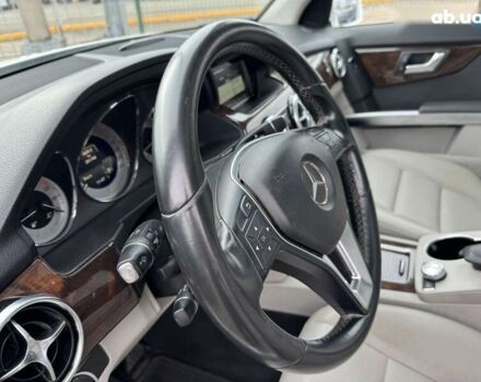 Мерседес ЦЛК-Класс, объемом двигателя 3.5 л и пробегом 251 тыс. км за 13990 $, фото 16 на Automoto.ua