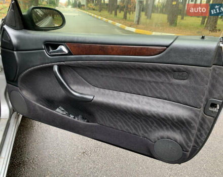 Серый Мерседес ЦЛК-Класс, объемом двигателя 2 л и пробегом 350 тыс. км за 3200 $, фото 23 на Automoto.ua