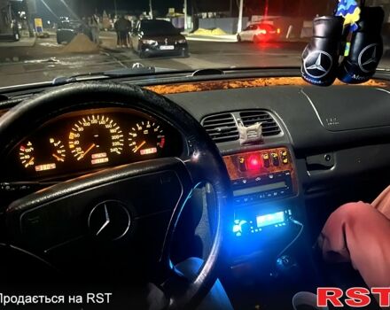 Серый Мерседес ЦЛК-Класс, объемом двигателя 2 л и пробегом 240 тыс. км за 2000 $, фото 7 на Automoto.ua