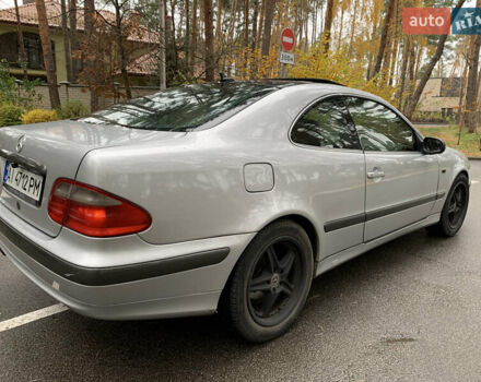 Серый Мерседес ЦЛК-Класс, объемом двигателя 2 л и пробегом 350 тыс. км за 3200 $, фото 14 на Automoto.ua