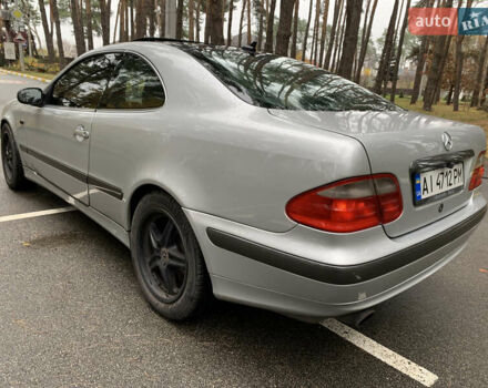 Серый Мерседес ЦЛК-Класс, объемом двигателя 2 л и пробегом 350 тыс. км за 3200 $, фото 13 на Automoto.ua