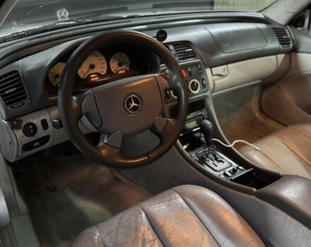 Серый Мерседес ЦЛК-Класс, объемом двигателя 2 л и пробегом 461 тыс. км за 2850 $, фото 5 на Automoto.ua