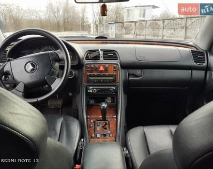 Сірий Мерседес ЦЛК-Клас, об'ємом двигуна 3.2 л та пробігом 340 тис. км за 4650 $, фото 3 на Automoto.ua