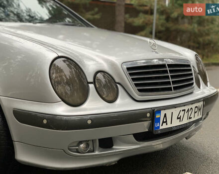 Серый Мерседес ЦЛК-Класс, объемом двигателя 2 л и пробегом 350 тыс. км за 3200 $, фото 1 на Automoto.ua