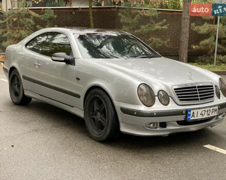 Серый Мерседес ЦЛК-Класс, объемом двигателя 2 л и пробегом 350 тыс. км за 3200 $, фото 2 на Automoto.ua
