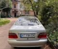 Серый Мерседес ЦЛК-Класс, объемом двигателя 2 л и пробегом 400 тыс. км за 2999 $, фото 5 на Automoto.ua