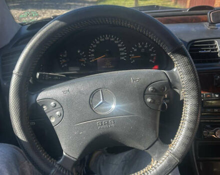Мерседес ЦЛК-Клас 1999 у Києві на Automoto.ua Сірий Мерседес ЦЛК-Клас, об'ємом двигуна 2 л та пробігом 440 тис. км за 2500 $, фото 5 на Automoto.ua