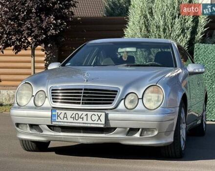 Сірий Мерседес ЦЛК-Клас, об'ємом двигуна 2 л та пробігом 237 тис. км за 5600 $, фото 4 на Automoto.ua