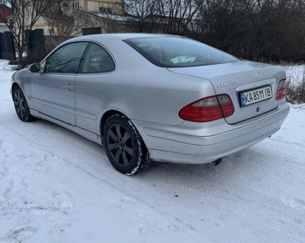 Сірий Мерседес ЦЛК-Клас, об'ємом двигуна 2 л та пробігом 317 тис. км за 3900 $, фото 2 на Automoto.ua
