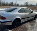 Серый Мерседес ЦЛК-Класс, объемом двигателя 2 л и пробегом 450 тыс. км за 2500 $, фото 2 на Automoto.ua