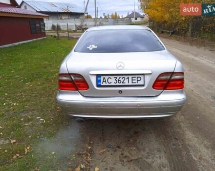 Серый Мерседес ЦЛК-Класс, объемом двигателя 2 л и пробегом 442 тыс. км за 3550 $, фото 1 на Automoto.ua