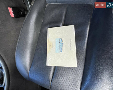 Сірий Мерседес ЦЛК-Клас, об'ємом двигуна 2 л та пробігом 352 тис. км за 2200 $, фото 11 на Automoto.ua