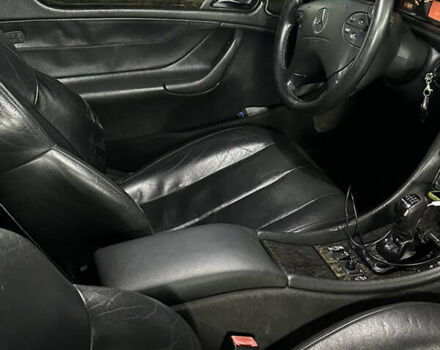 Сірий Мерседес ЦЛК-Клас, об'ємом двигуна 2 л та пробігом 397 тис. км за 3500 $, фото 13 на Automoto.ua