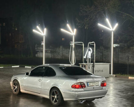 Сірий Мерседес ЦЛК-Клас, об'ємом двигуна 2 л та пробігом 397 тис. км за 3500 $, фото 9 на Automoto.ua