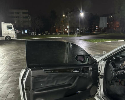 Сірий Мерседес ЦЛК-Клас, об'ємом двигуна 2 л та пробігом 397 тис. км за 3500 $, фото 17 на Automoto.ua