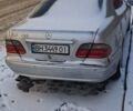 Серый Мерседес ЦЛК-Класс, объемом двигателя 3.2 л и пробегом 350 тыс. км за 4000 $, фото 1 на Automoto.ua