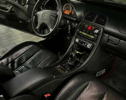 Сірий Мерседес ЦЛК-Клас, об'ємом двигуна 2 л та пробігом 397 тис. км за 3500 $, фото 11 на Automoto.ua