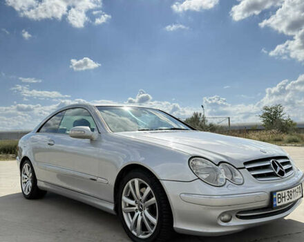 Серый Мерседес ЦЛК-Класс, объемом двигателя 2.7 л и пробегом 330 тыс. км за 4999 $, фото 4 на Automoto.ua