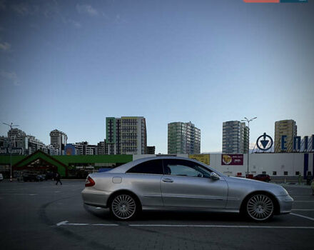 Мерседес ЦЛК-Клас 2002 у Одесі на Automoto.ua Сірий Мерседес ЦЛК-Клас, об'ємом двигуна 2.69 л та пробігом 290 тис. км за 7400 $, фото 4 на Automoto.ua