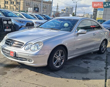 Серый Мерседес ЦЛК-Класс, объемом двигателя 3.2 л и пробегом 294 тыс. км за 8290 $, фото 3 на Automoto.ua