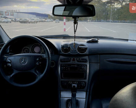 Мерседес ЦЛК-Клас 2002 у Одесі на Automoto.ua Сірий Мерседес ЦЛК-Клас, об'ємом двигуна 2.69 л та пробігом 290 тис. км за 7400 $, фото 15 на Automoto.ua