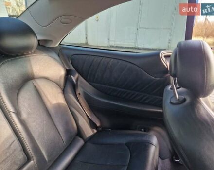 Сірий Мерседес ЦЛК-Клас, об'ємом двигуна 3.2 л та пробігом 217 тис. км за 7500 $, фото 21 на Automoto.ua