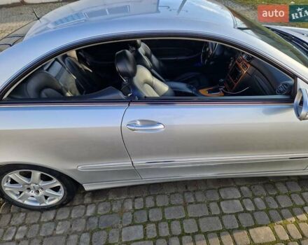 Сірий Мерседес ЦЛК-Клас, об'ємом двигуна 3.2 л та пробігом 217 тис. км за 7500 $, фото 28 на Automoto.ua