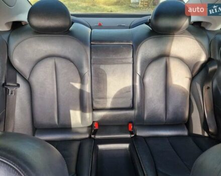 Сірий Мерседес ЦЛК-Клас, об'ємом двигуна 3.2 л та пробігом 217 тис. км за 7500 $, фото 20 на Automoto.ua