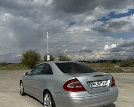 Серый Мерседес ЦЛК-Класс, объемом двигателя 2.7 л и пробегом 330 тыс. км за 4999 $, фото 2 на Automoto.ua