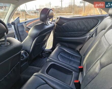 Сірий Мерседес ЦЛК-Клас, об'ємом двигуна 3.2 л та пробігом 217 тис. км за 7500 $, фото 12 на Automoto.ua