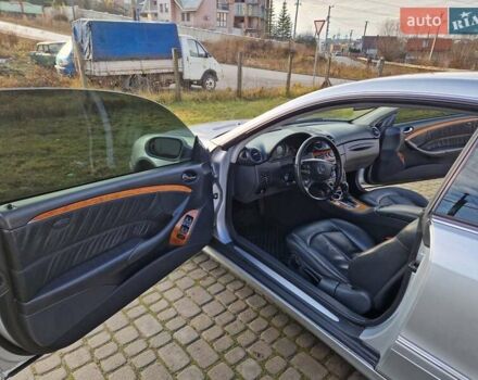 Сірий Мерседес ЦЛК-Клас, об'ємом двигуна 3.2 л та пробігом 217 тис. км за 7500 $, фото 17 на Automoto.ua