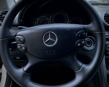 Мерседес ЦЛК-Клас 2002 у Одесі на Automoto.ua Сірий Мерседес ЦЛК-Клас, об'ємом двигуна 2.69 л та пробігом 290 тис. км за 7400 $, фото 14 на Automoto.ua