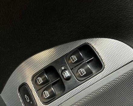 Сірий Мерседес ЦЛК-Клас, об'ємом двигуна 2.7 л та пробігом 330 тис. км за 6700 $, фото 14 на Automoto.ua