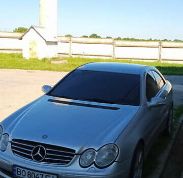 Серый Мерседес ЦЛК-Класс, объемом двигателя 2.7 л и пробегом 380 тыс. км за 5500 $, фото 2 на Automoto.ua