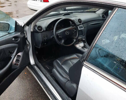 Сірий Мерседес ЦЛК-Клас, об'ємом двигуна 3.2 л та пробігом 450 тис. км за 5100 $, фото 4 на Automoto.ua