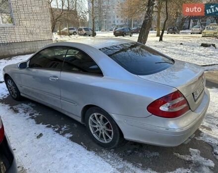 Серый Мерседес ЦЛК-Класс, объемом двигателя 1.8 л и пробегом 251 тыс. км за 6500 $, фото 2 на Automoto.ua