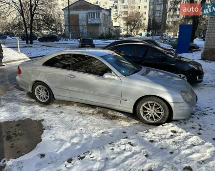 Серый Мерседес ЦЛК-Класс, объемом двигателя 1.8 л и пробегом 251 тыс. км за 6500 $, фото 1 на Automoto.ua