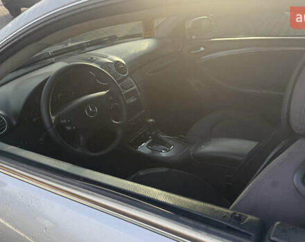 Сірий Мерседес ЦЛК-Клас, об'ємом двигуна 2.69 л та пробігом 235 тис. км за 6500 $, фото 5 на Automoto.ua