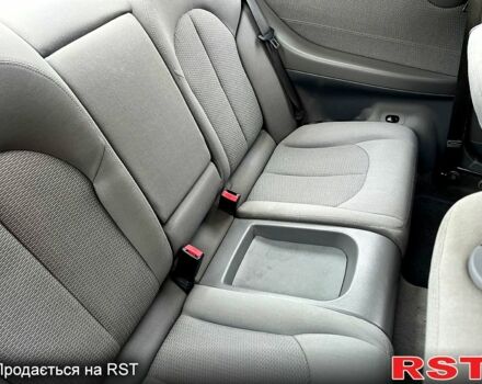 Серый Мерседес ЦЛК-Класс, объемом двигателя 1.8 л и пробегом 250 тыс. км за 5999 $, фото 9 на Automoto.ua