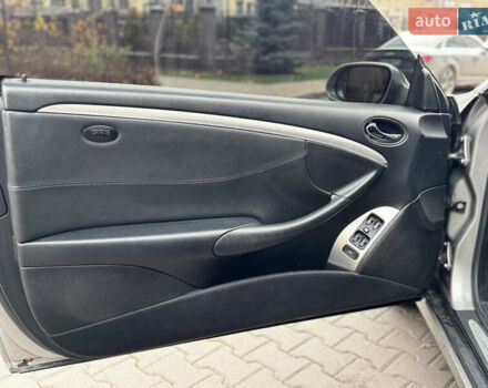 Серый Мерседес ЦЛК-Класс, объемом двигателя 1.8 л и пробегом 275 тыс. км за 6750 $, фото 14 на Automoto.ua