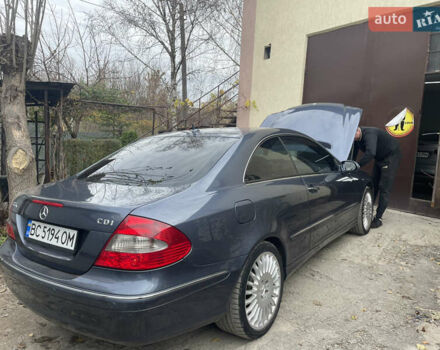 Серый Мерседес ЦЛК-Класс, объемом двигателя 2.3 л и пробегом 295 тыс. км за 9500 $, фото 5 на Automoto.ua