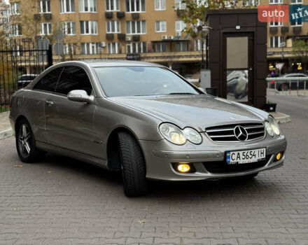 Серый Мерседес ЦЛК-Класс, объемом двигателя 1.8 л и пробегом 275 тыс. км за 6750 $, фото 3 на Automoto.ua