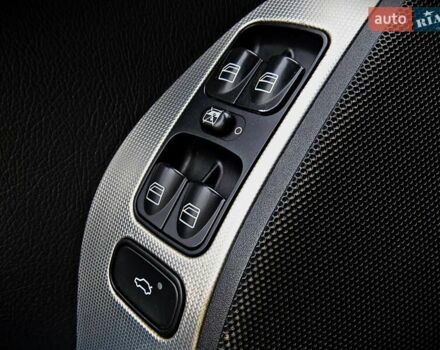 Сірий Мерседес ЦЛК-Клас, об'ємом двигуна 1.8 л та пробігом 275 тис. км за 5500 $, фото 6 на Automoto.ua