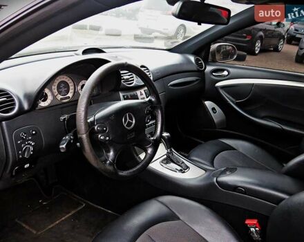 Сірий Мерседес ЦЛК-Клас, об'ємом двигуна 1.8 л та пробігом 275 тис. км за 5500 $, фото 5 на Automoto.ua