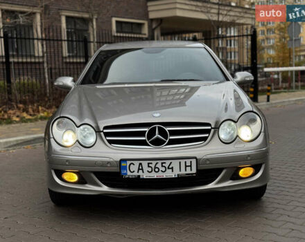 Серый Мерседес ЦЛК-Класс, объемом двигателя 1.8 л и пробегом 275 тыс. км за 6750 $, фото 6 на Automoto.ua