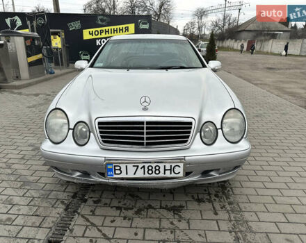 Серый Мерседес ЦЛК-Класс, объемом двигателя 2 л и пробегом 138 тыс. км за 4200 $, фото 1 на Automoto.ua